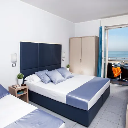 Baby Family Alda Amelia Cattolica