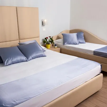 Hotel Baby Family Alda Amelia 3*