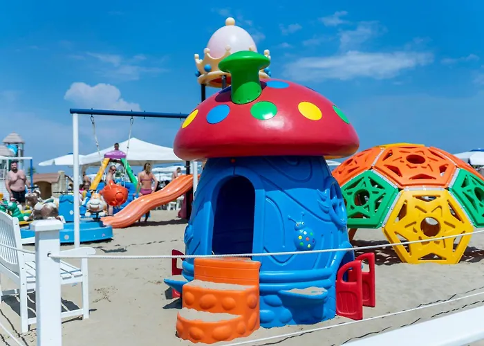 Baby Family Alda Amelia Hotel 3*