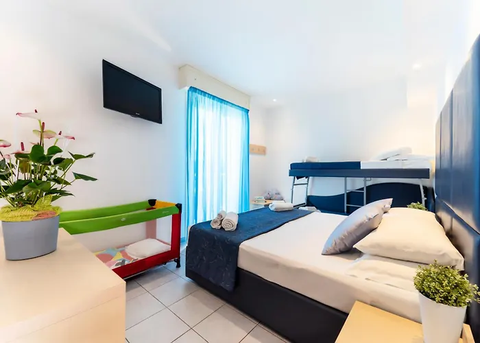 Baby Family Alda Amelia 3* Cattolica